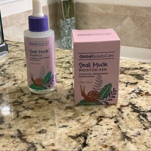 Global Beauty Care Snail Mucin Moisturizer - Purple and White